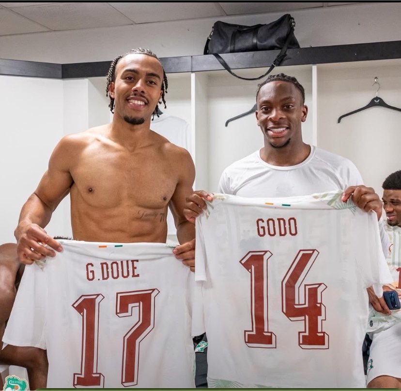cest_dorhi6's tweet photo. Doublé de Martial Godo  en amical 🇨🇮 🔥 https://t.co/t6HUBLKkEu