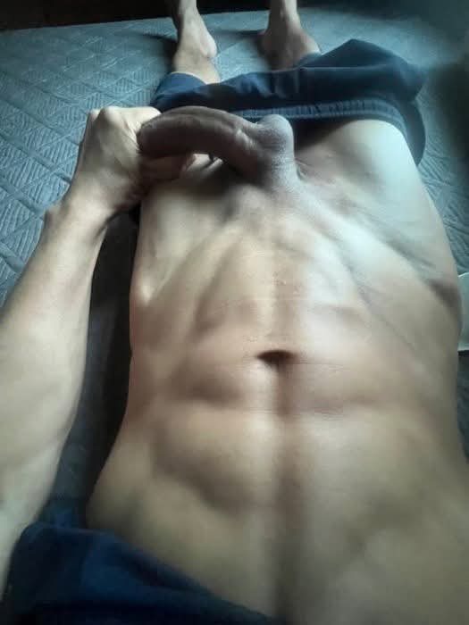 luongdattt's tweet photo. Nửa đêm là nuwng cac🍆
#gay⚡️ https://t.co/P1Q2VT4t9a