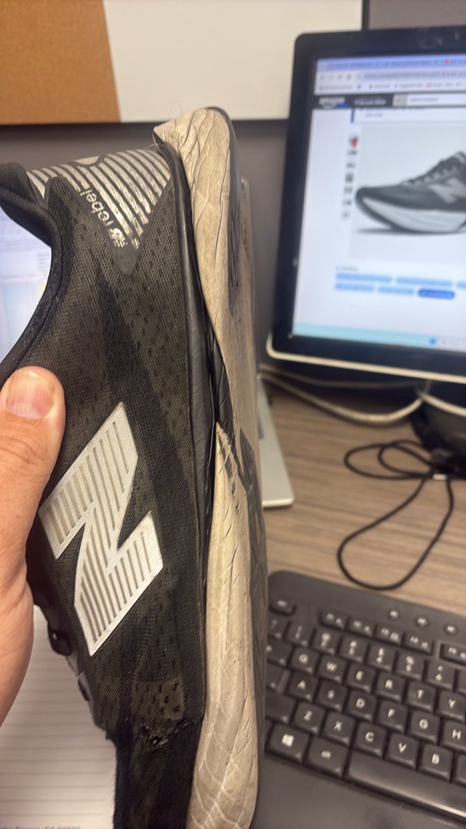 bigguybob's tweet photo. @newbalance look at this complete collapse of the sole of this shoe after just 3 months. It’s supposed to be thick instead of a pancake. Also hole ripping open in the toe box… what are we doing here guys!!! https://t.co/p7kRx3leJi