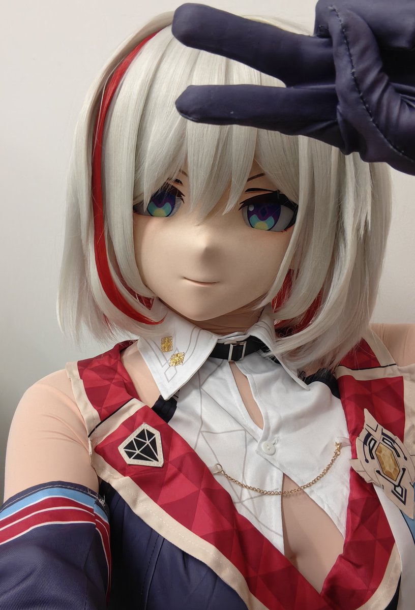 Mami_AtTheDisco's tweet photo. "Even an IPC senior manager needs some downtime to look cute for the camera. How do I look?"💎✨

🎭: Nijinon Kigurumi Lab

#kigurumi #kigurumicosplay #kigurumimask #着ぐるみ #animegao #HonkaiStarRail #TopazandNumby #Topaz https://t.co/1Ge6QIxKvK