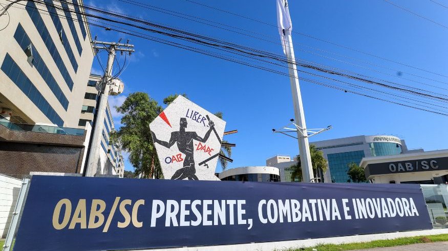 acontecendoaqui's tweet photo. OAB/SC e LIDE SC anunciam debate com candidatos ao Senado.
#AcontecendoAqui
#lidesc
>> https://t.co/5CnYuq4mKc << https://t.co/5e37p7Tglq
