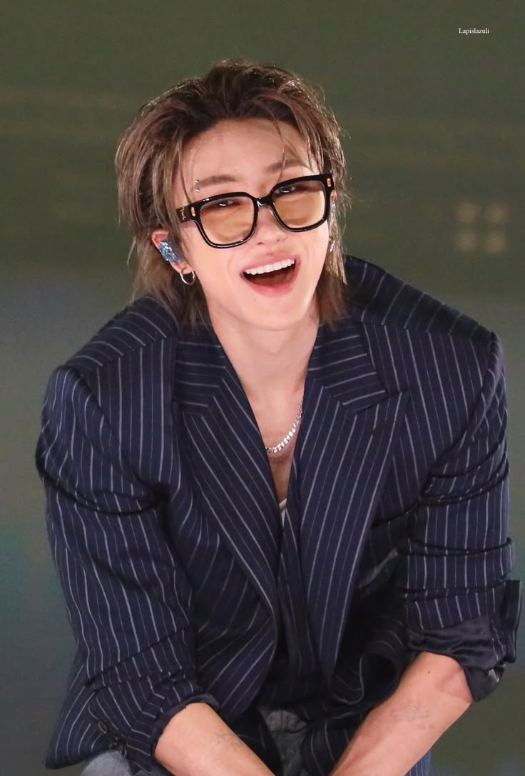 Hi_xpfo_2arat's tweet photo. 여러분 우리 예쁜것만 보고살아요 https://t.co/PjJQvFz3Ts