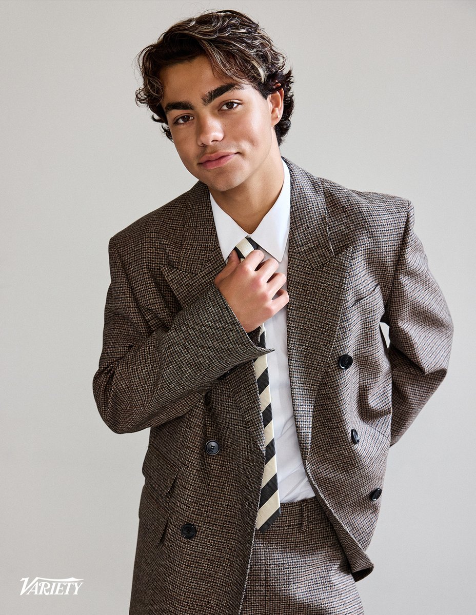 Variety's tweet photo. 📸: Malachi Barton for Variety

Photography by David Roemer @david_roemer 

https://t.co/rkXRn469SE https://t.co/pST5OvYeGw