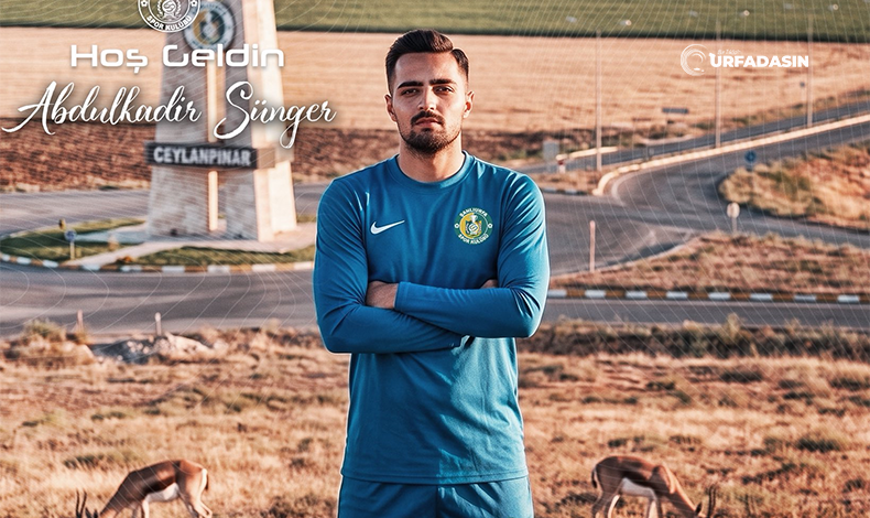 urfadasin's tweet photo. Şanlıurfaspor, Eski Futbolcusuyla Yeniden Anlaştı https://t.co/M6XsRQXFlL #Şanlıurfaspor #Şanlıurfa #Transfer #futbolcu #anlaşma https://t.co/ZO7Cb5phiI