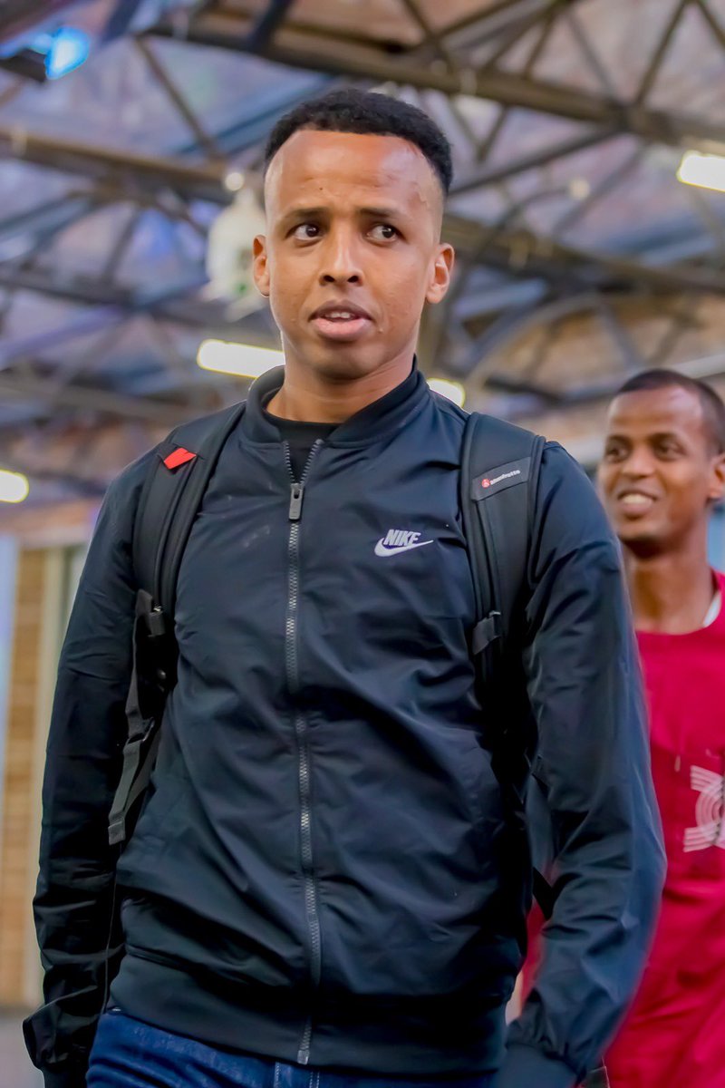 rbarwanda's tweet photo. Umusifuzi Mpuzamahanga w’Umunye-Somalia, Omar Artan, wangiwe kwinjira muri Leta Zunze Ubumwe za Amerika gusifura mu Gikombe cy’Isi cya 2026, yageze i Kigali aho aje kwitegura gusifura umukino wa nyuma w’Irushanwa rya CECAFA Kagame Cup 2026.

Umukino wa nyuma wa #CECAFAKagameCup2026 uteganyijwe kuzabera muri Stade Amahoro, tariki 7 Kanama 2026. #RBASports