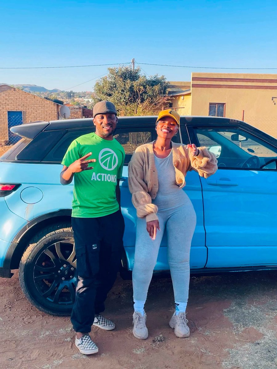 Miz_Ruraltarain's tweet photo. Sphalaphala, ActionSA Councillor candidate in Sekhukhune Thabo Mokiri, and our ActionSA Makhuduthamaga mayoral candidate, Tonic Manchidi, boldly declare that the future is green! 🟢✨

Your future is in your hands, but only if you take action. Remember to use the online registration portal before it closes on Friday, 7 August 2026.Young people, this is your moment use your voices and claim your power! ✊🏾🔥#LetsFixLimpopo #VoteActionSA