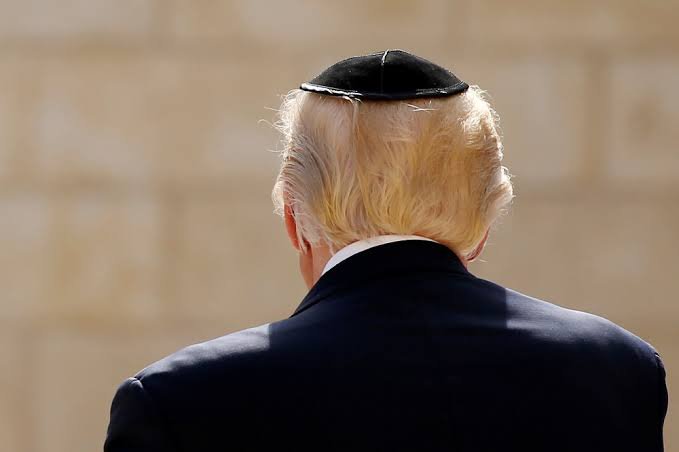 ricarjarr's tweet photo. @World_At_War_6 IRÁN está cortando la cabeza primero, ya tiene a los gringos en retirada.. luego irá por ellos.

BiBi lo sabe y ANTES de Octubre lo van a reventar!!

Ésos golpes acabarán con Occidente en la región https://t.co/WSorOlzAfa
