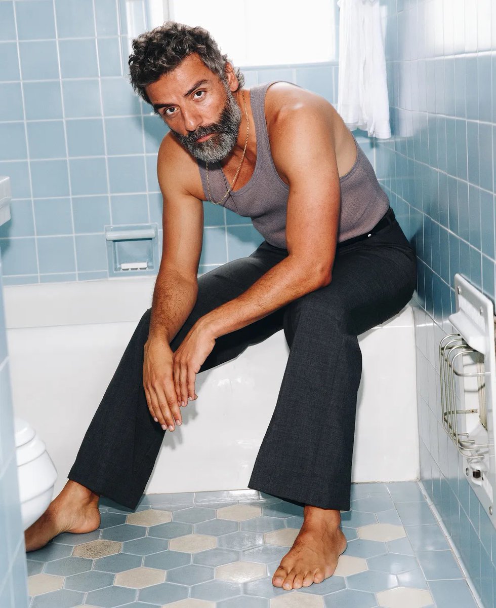 archiveoscari's tweet photo. Oscar Isaac for GQ magazine 'Men of the Year' (2025) https://t.co/m5d5H7QP4A