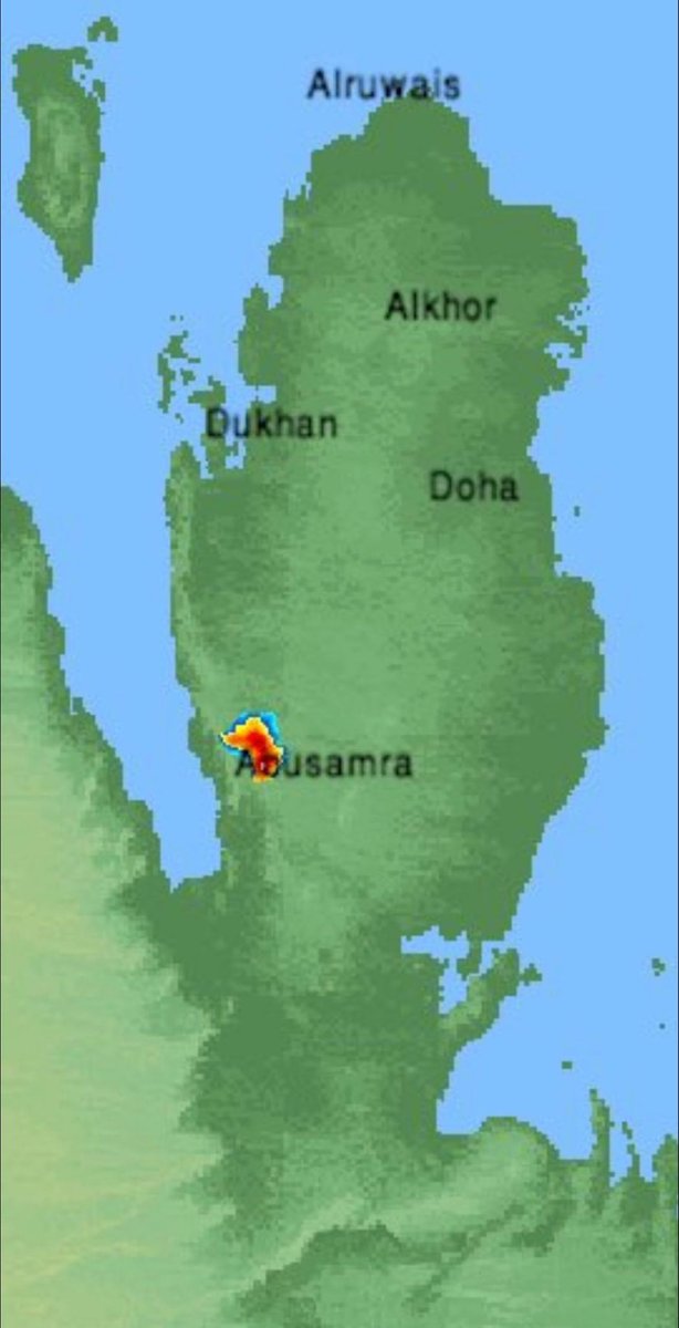 _essaramadan's tweet photo. امطار على جنوب غرب دولة قطر اليوم الثلاثاء 4-8-2026 يوضح ما ذكرت سابقا ان امطار الصيف تكون متوقعة احيانا عند توفر الظروف المناسبة وذلك عند ارتفاع الرطوبة النسبية بفعل رياح الجنوب الشرقي وصعود هذا الرياح لطبقات الجو العليا وتلاقيها بالرياح الباردة. 
كل شيء متوقع في مثل هذه الظروف 
الله يرزق الجميع الخير.