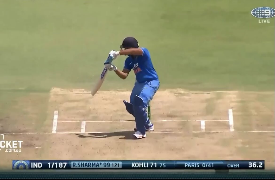 Im_vkolhi's tweet photo. 87(100) to 100(122), we lost this match, but it’s how delivers for India in SENA conditions 😭

For Kohli scoring 100(121) when opponents get bowled out for 80 runs is statpadding even if India wins https://t.co/cTPvAjenKL