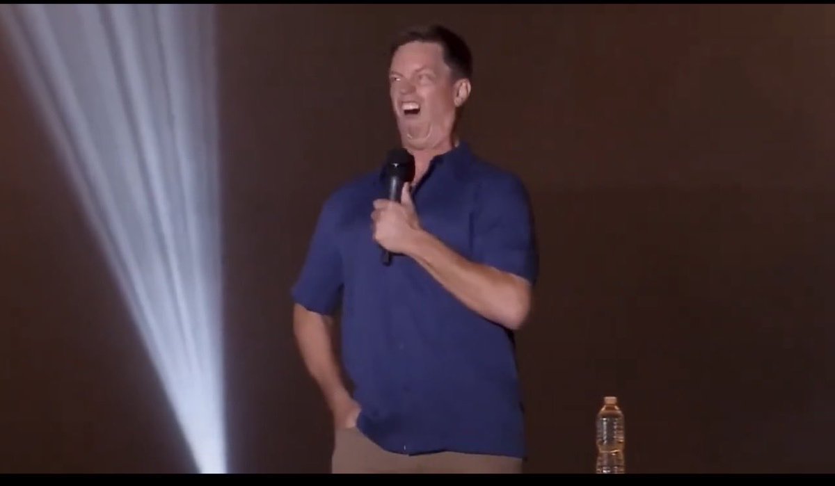 bunzy44's tweet photo. @ManicMitch_JP @KelleyAshbyPaul Is this you?
You actually have to watch the whole thing to figure it out… though I’m not exactly optimistic you’ll connect the dots. https://t.co/YDanRjPtuG