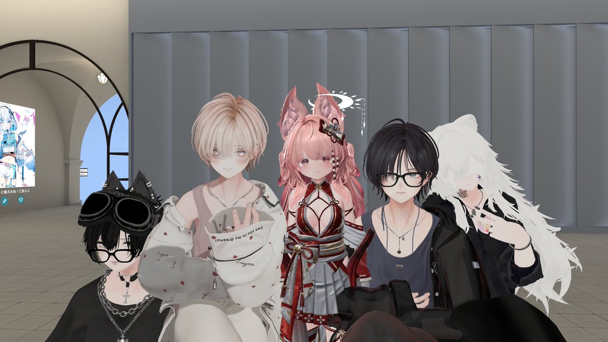 gunsou_vrchat's tweet photo. フレンドさんに貰った髪がとても可愛い https://t.co/BrHFpYLw6O