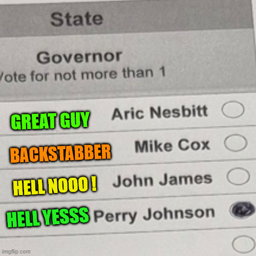 FarmBoyJeff1's tweet photo. I saw traffic light signals on the ballot this morning

And....here come the comments !  😲 https://t.co/i2jgOmUagv