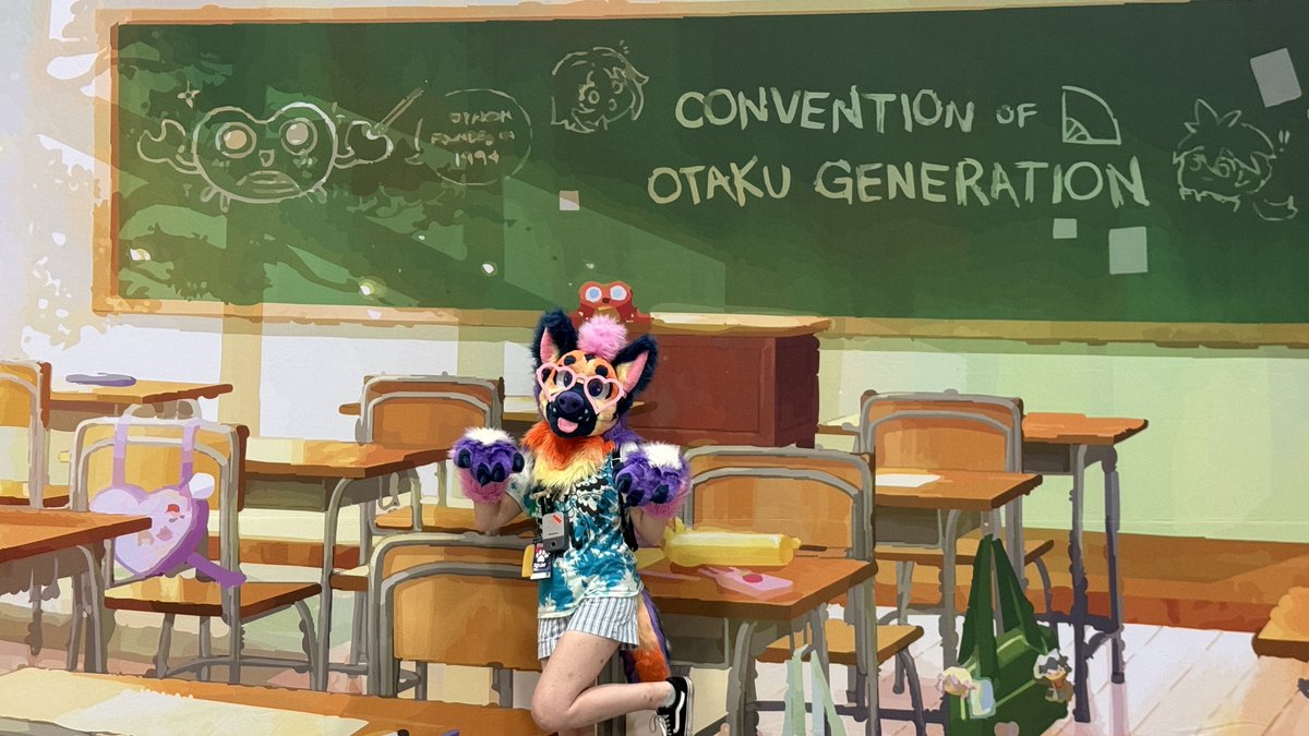plasmarose15's tweet photo. #otakon #otakon2026 #furry #fursuit #fursona https://t.co/paJWwXPRLh