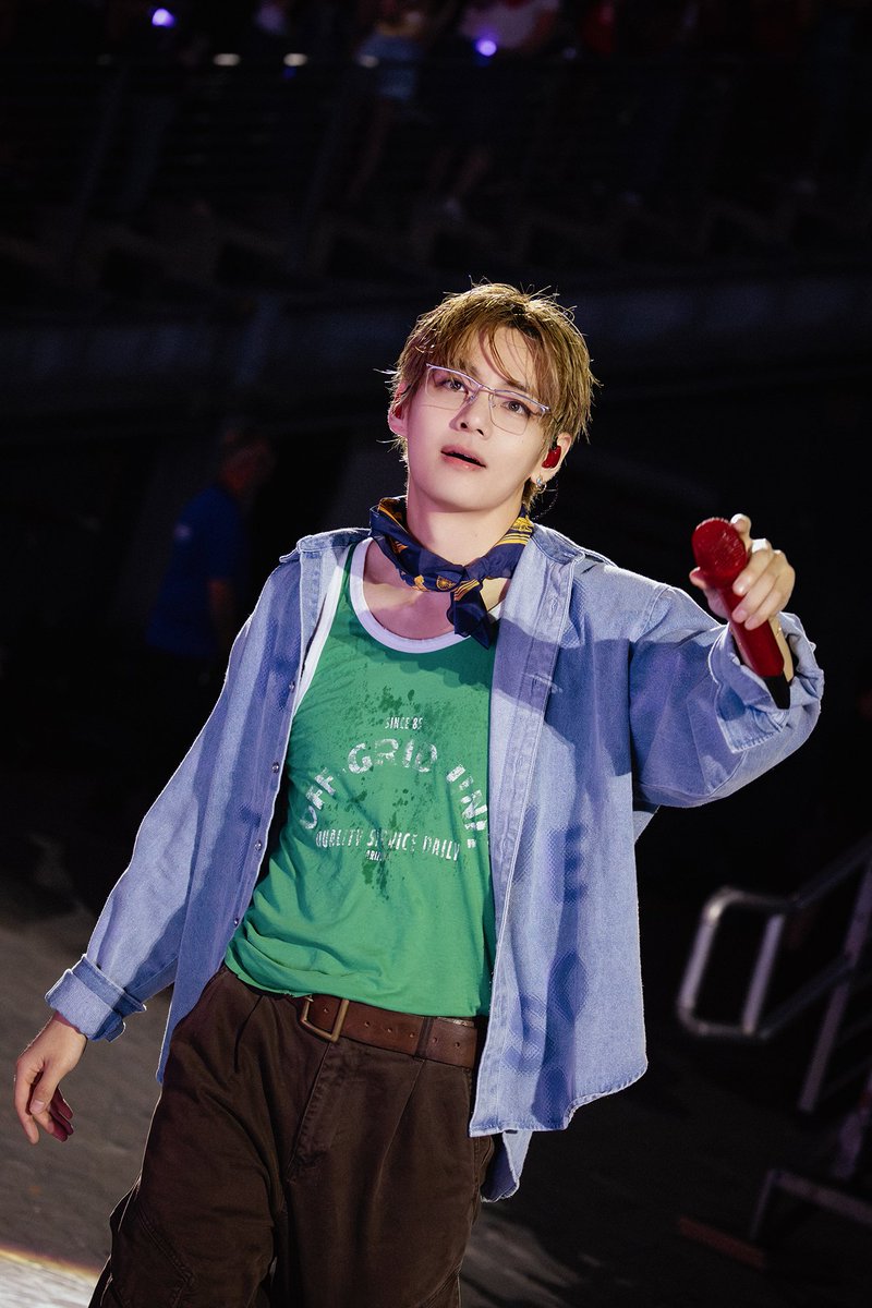 _TKASIA's tweet photo. 📸 TAEHYUNG and JUNGKOOK photos from the ARIRANG World Tour at MetLife Stadium (via BIGHIT MUSIC)

#BTS_WORLDTOUR_ARIRANG https://t.co/A79V4xKJ8g
