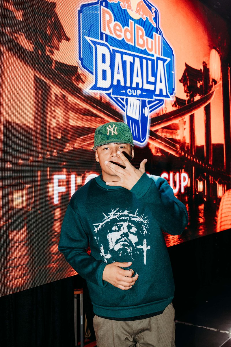 AonPrestige's tweet photo. Red Bull Batalla, Florida Cup. Orlando.
The Vanguard, sixteen MCs, one qualifying spot, nothing written down. @lowje_eng ran the full bracket. @heavy.otm in the quarters, @taorezz in the semis, @oner__yl in the grand final. He is headed to the US National Final in Los Angeles. https://t.co/qdKWoUwTQa