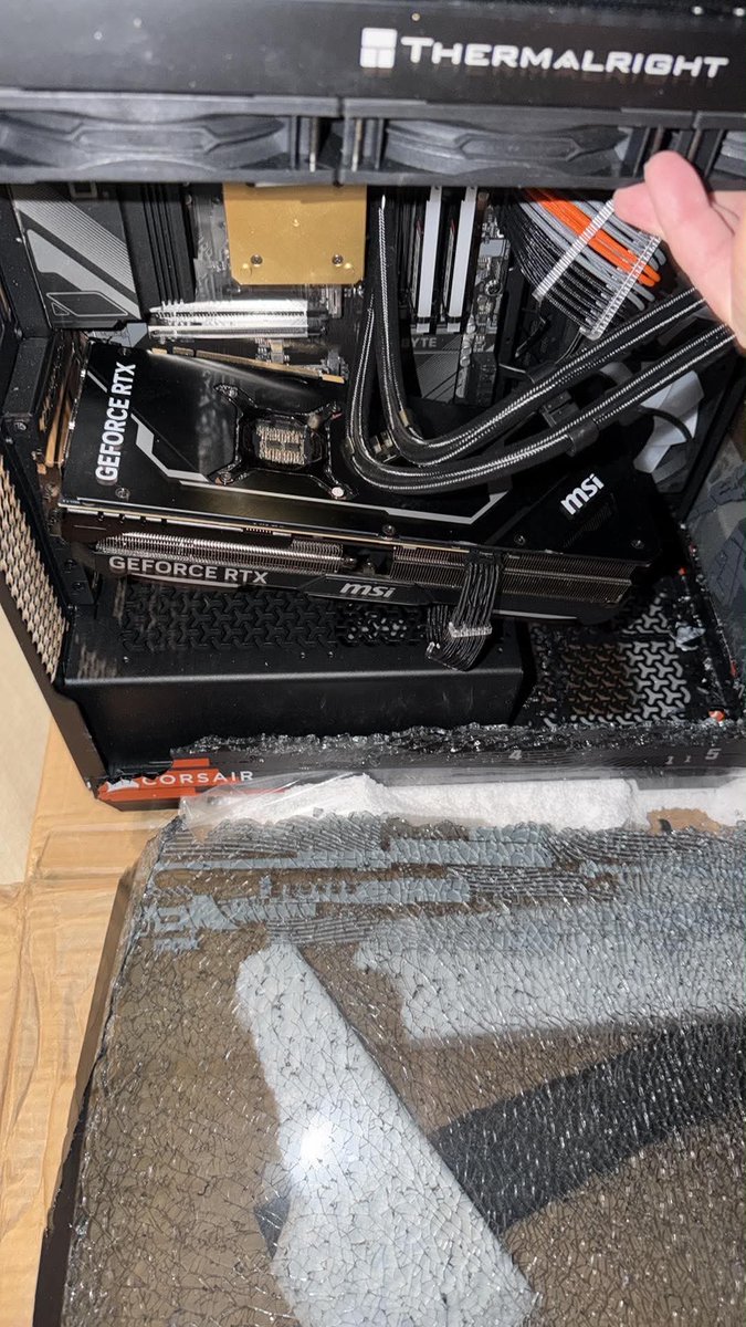 PhatPhilly716's tweet photo. Pc came back from friend who replaced motherboard. USPS destroyed it, claim filed. Spent $3,000 a year ago. Depressed, pi$$3d off, if anyone wants to or can help with replacing parts $phatphilly716
@MissPurplettv @Midstormy @ASUS_ROG @METAPCs @Brparadox I’m hurting so much. HELP https://t.co/oQcLcPciEu