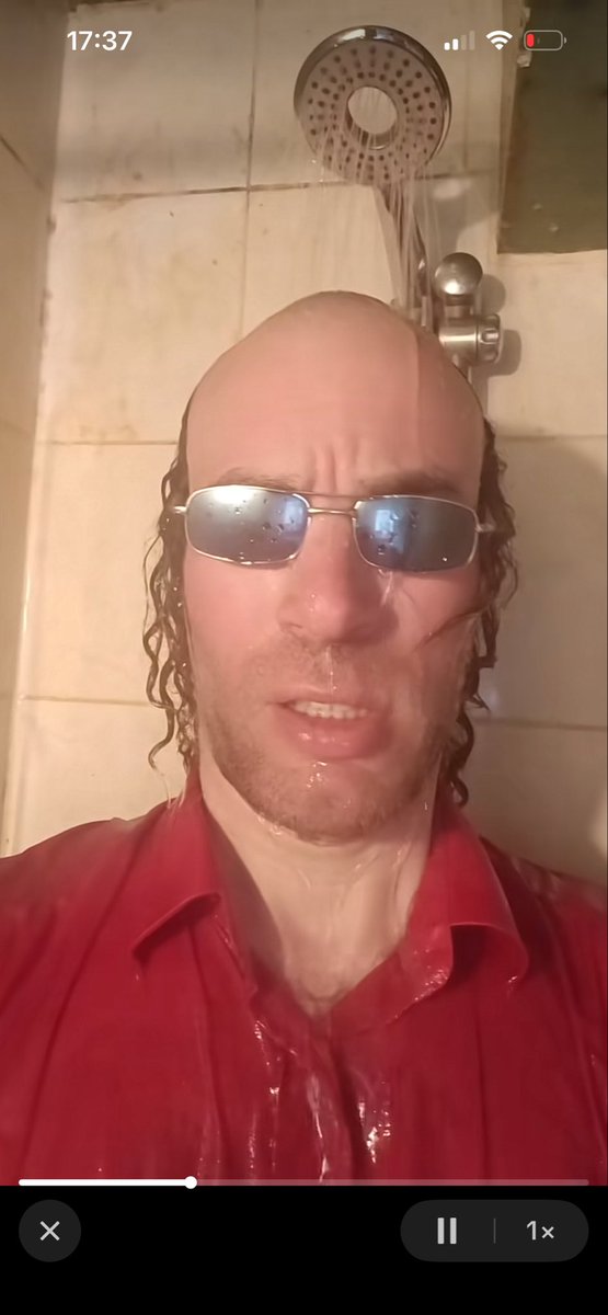 edixite's tweet photo. @kuikoooooo @numbertheory0 D’après mes inside, c’est légèrement influant sauf pour un sale type qui aurait eu le nom de ImKwuik, j’espère que j’ai pu t’aider 🙏🏼 https://t.co/fiyzDjwNJc