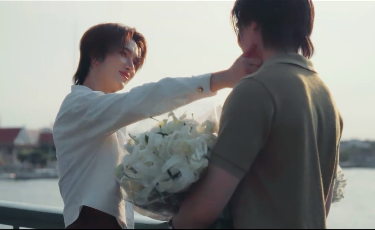 sanshinemount's tweet photo. alpha x beta will always be my favorite trope💐 NakhinOngsa is just too cute bro😖💗

#KNOTseriesEP6 https://t.co/WzcJyIwsih