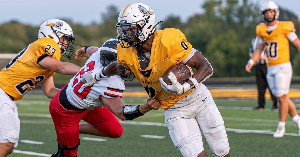 AllenTrieu's tweet photo. The state of Michigan has nearly 20 senior RBs with college offers.

From a Michigan commit to three committed to GVSU to multiple others who impressed this offseason, here is the rundown of top ball carriers.

https://t.co/bBD3tDQnH4 https://t.co/URMszBbG9q