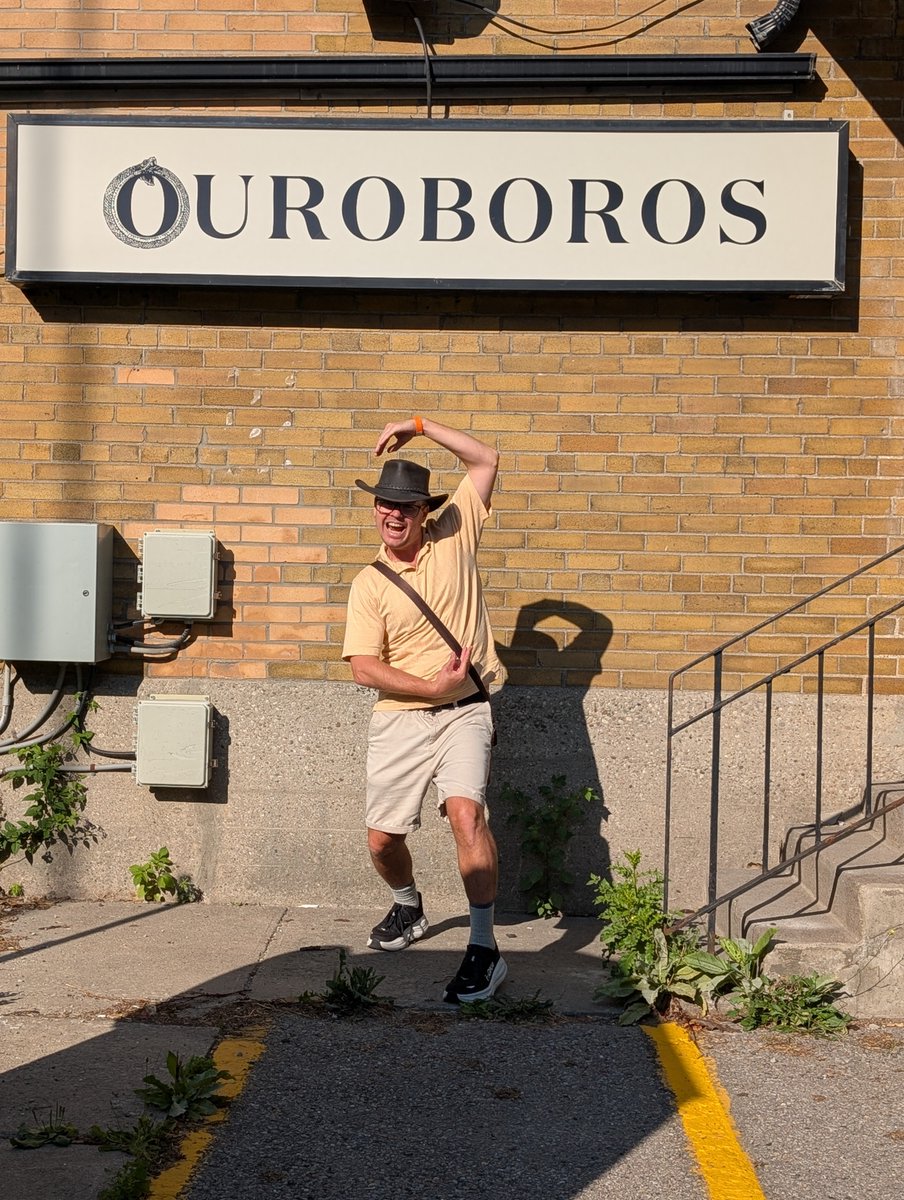 MeepleDad's tweet photo. @EnchanterOrbus @ElfJTrul Toronto Ontario https://t.co/4lGad7qlts