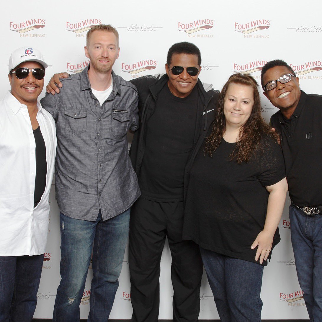 Ctaylor101772's tweet photo. @tajjackson3 I will never forget this night!! Happy birthday!! https://t.co/pxAslbGrZa