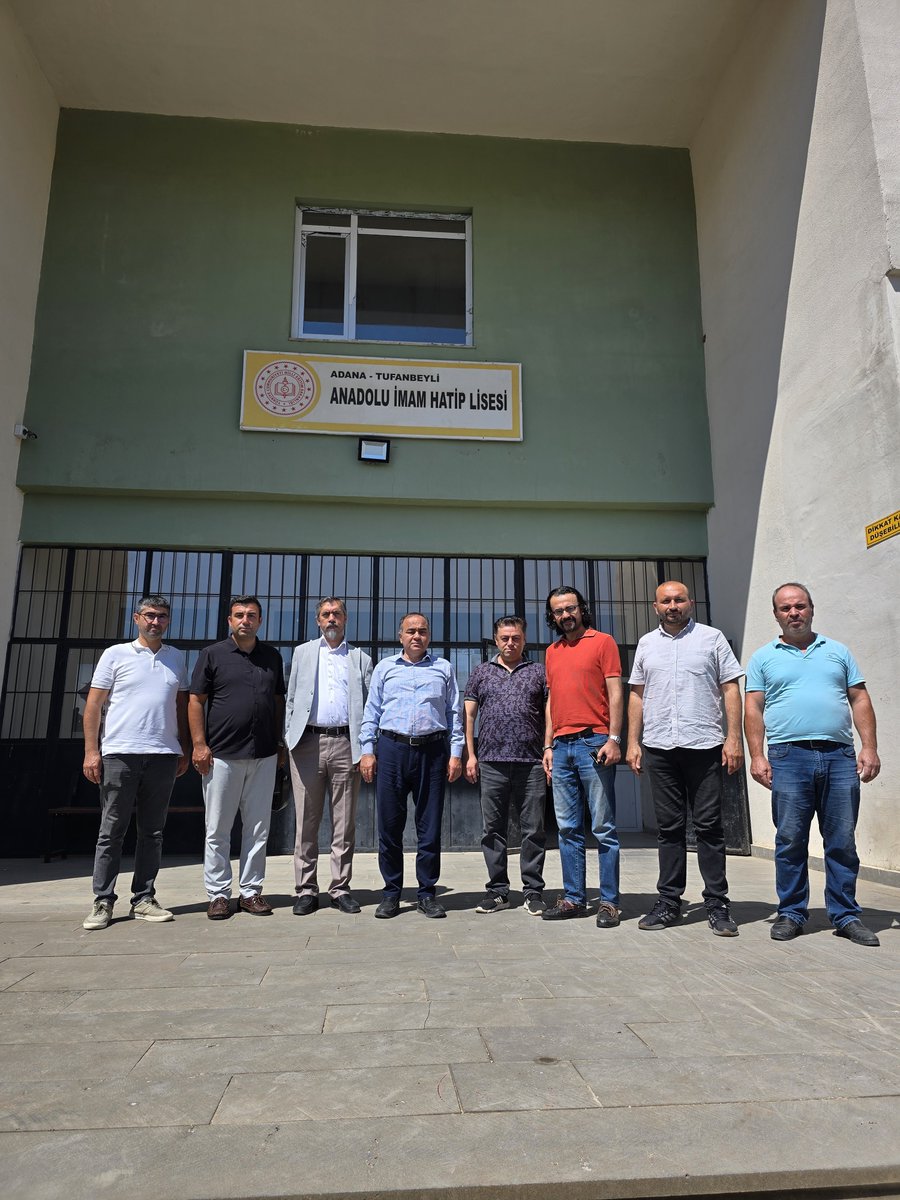 veyissahin's tweet photo. Feke, Saimbeyli ve Tufanbeyli ilçelerimizde eğitim veren İmam Hatip okullarımızı ziyaret ettik. Akabinde Tufanbeyli Kaymakamımız Sayın Habib Güven’i ziyaret ettik. Ev sahipliğinden dolayı sayın kaymakamımıza, ilçe millî eğitim müdürlerimize ve okul müdürlerimize teşekkür ederim. https://t.co/h6BL9PuIO0