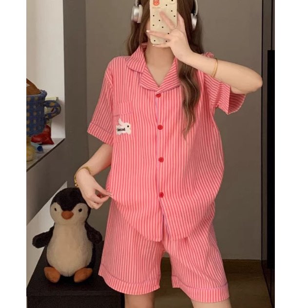 Xiaotin41314848's tweet photo. 🌙💗 ชุดนอนน่ารัก ใส่สบาย ราคาพิเศษรับเทศกาล 8.8! ใครกำลังมองหาชุดนอนใหม่ ห้ามพลาดตัวนี้เลย 🥹✨เนื้อผ้านุ่ม ใส่สบาย ดีไซน์น่ารักละมุนใส่นอนก็ฟิน ใส่อยู่บ้านก็ยังดูดี 💕
#Shopeeaffiliate #teenager 
https://t.co/dtNGyzyiU5 https://t.co/UpiDO3yHIG