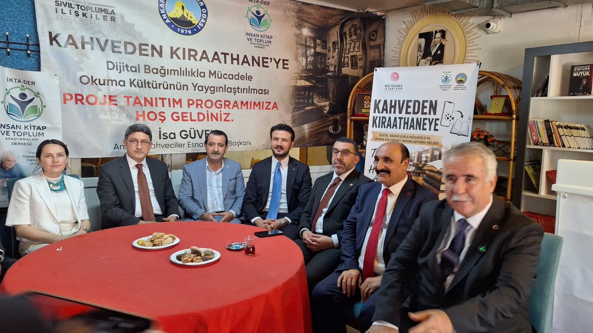 Korkutata_Zeki's tweet photo. 📍 İnsan Kitap ve Toplum Araştırmaları Derneği

Milletvekili arkadaşlarımızla birlikte, “Kahveden Kıraathane’ye” Dijital Bağımlılıkla Mücadele ve Okuma Kültürünün Yaygınlaştırılması Projesi Tanıtım Programına katıldık.

Dijital bağımlılıkla mücadeleye ve okuma kültürünün yaygınlaşmasına katkı sunacak bu anlamlı projede emeği geçen başta Ankara Kahveciler ve Esnaf Odası Başkanı Sayın İsa Güven olmak üzere herkese teşekkür ediyor, projenin hayırlı olmasını diliyorum.