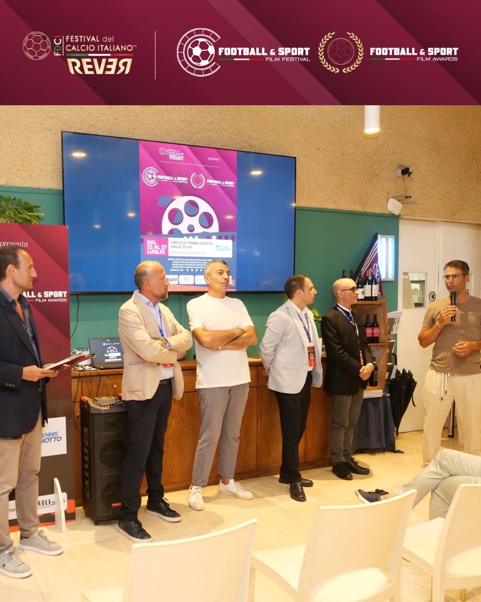 FestivalCalcio's tweet photo. Il Festival del Calcio Italiano presenta il terzo evento dell’anno: Football &amp; Sport Film Festival e Football &amp; Sport Film Awards.

🎬 Domenica 26 luglio è stato proiettato “Vestire l’Azzurro”, un docu-film dedicato al percorso della Nazionale Under 19 italiana. https://t.co/oNaf7KDC5d