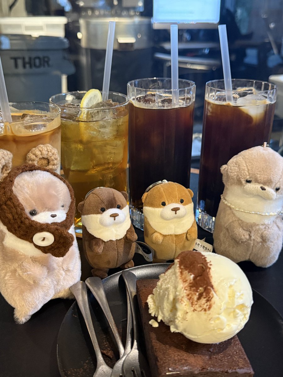 suubeeeen's tweet photo. 수빈 10주년 자축 파티 늦게라두 올리기 히히 ☺️ https://t.co/I46wR74Y6S