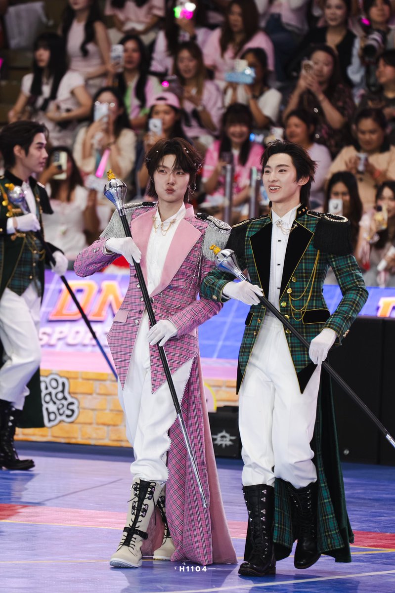 hazay1104's tweet photo. หมวยเล็ก หมวยใหญ่  ~

((ทรงนี้น้องก้องแบบว่าเฮียก้องมากกกก))

#DMDSportsDay2026
♡ྀི ₊ #nampingster #kongjiro https://t.co/OShndmAQ2Z