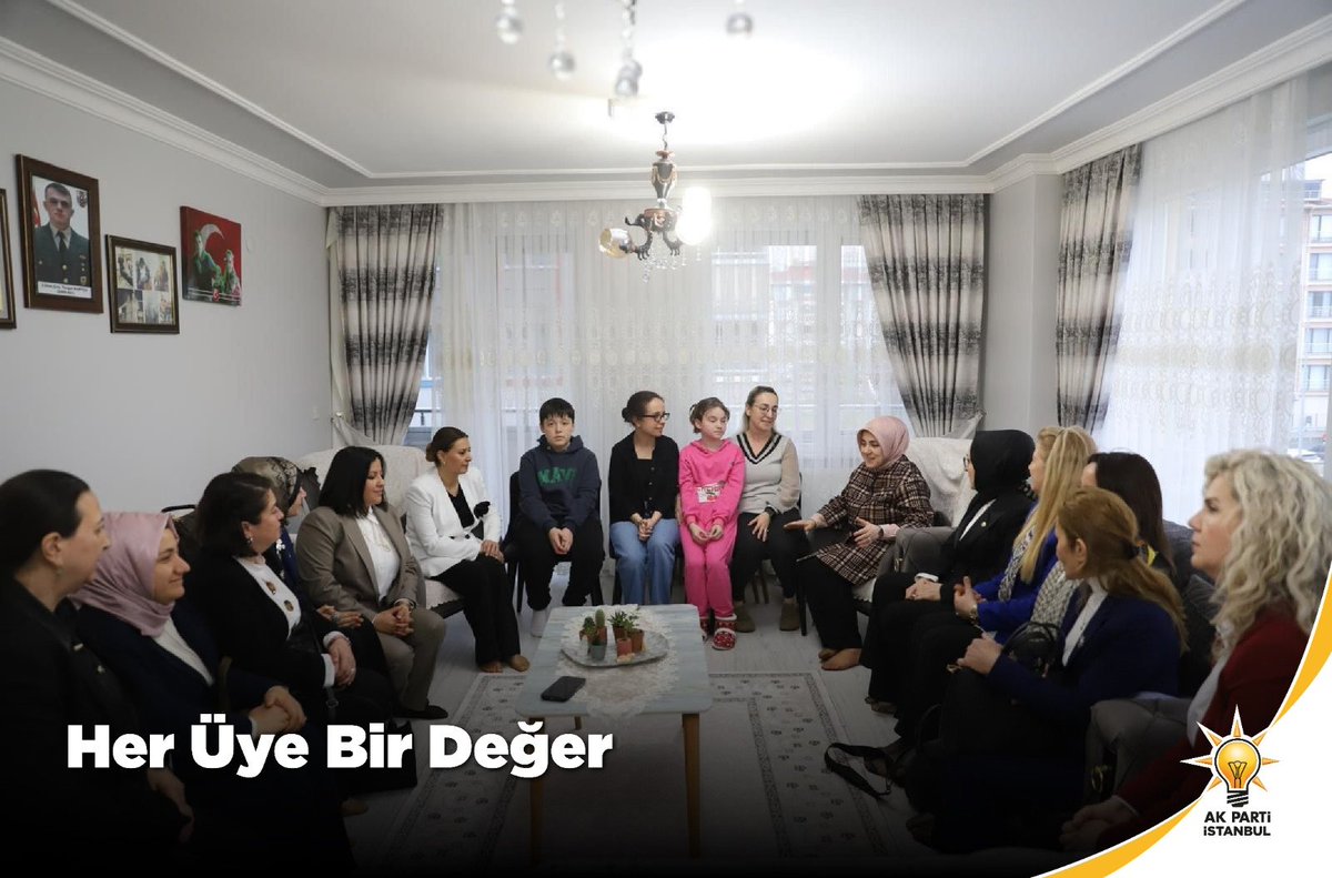 Ahmet0972's tweet photo. Her Üye Bir Değer https://t.co/SqpjhmcJnF