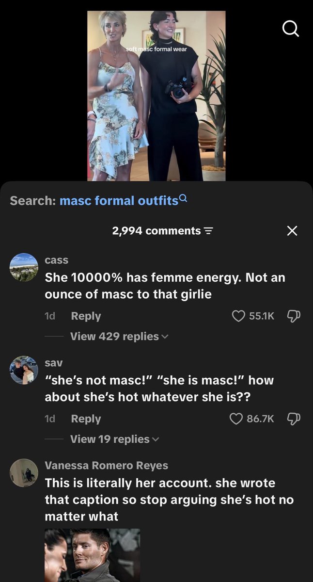 femmemoony's tweet photo. feminizing a masc &amp; misusing femme, nuke every sapphic in the comments https://t.co/N5hkDCGqza