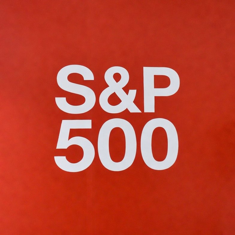 LBank_ES's tweet photo. 🚨 WALL STREET HACE HISTORIA 🚨
El S&P 500 acaba de superar por primera vez los 7.700 puntos 📈
Ya vale más de $70 BILLONES DE DÓLARES (más del doble que toda la economía de Estados Unidos).