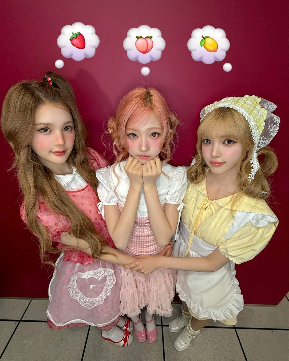 ananwoh's tweet photo. ᅠ
Which fruit do you love the most, strawberry, peach, or lemon(tang)? (please say it's 🍓) :P
ᅠ https://t.co/TTG8Vz3ZFh