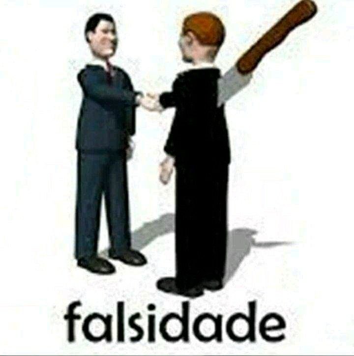 FeijoadaBraba's tweet photo. @Karinvestiga @kevinvem12 @duaitright Pq diabos o cara ia denunciar o próprio amigo zé https://t.co/IxGWsHiMjK