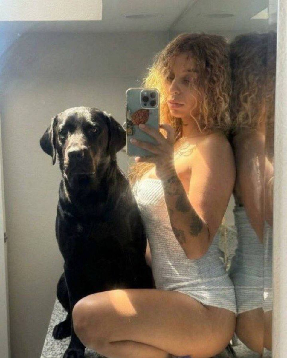 mathursv's tweet photo. Join my telegram channel for exclusive zoo content and daily livestream🔗

https://t.co/rnOjAWCsZn

#dog #dogmom #knotting #dogknotting #canada🇨🇦 https://t.co/HIB7qb1FyN