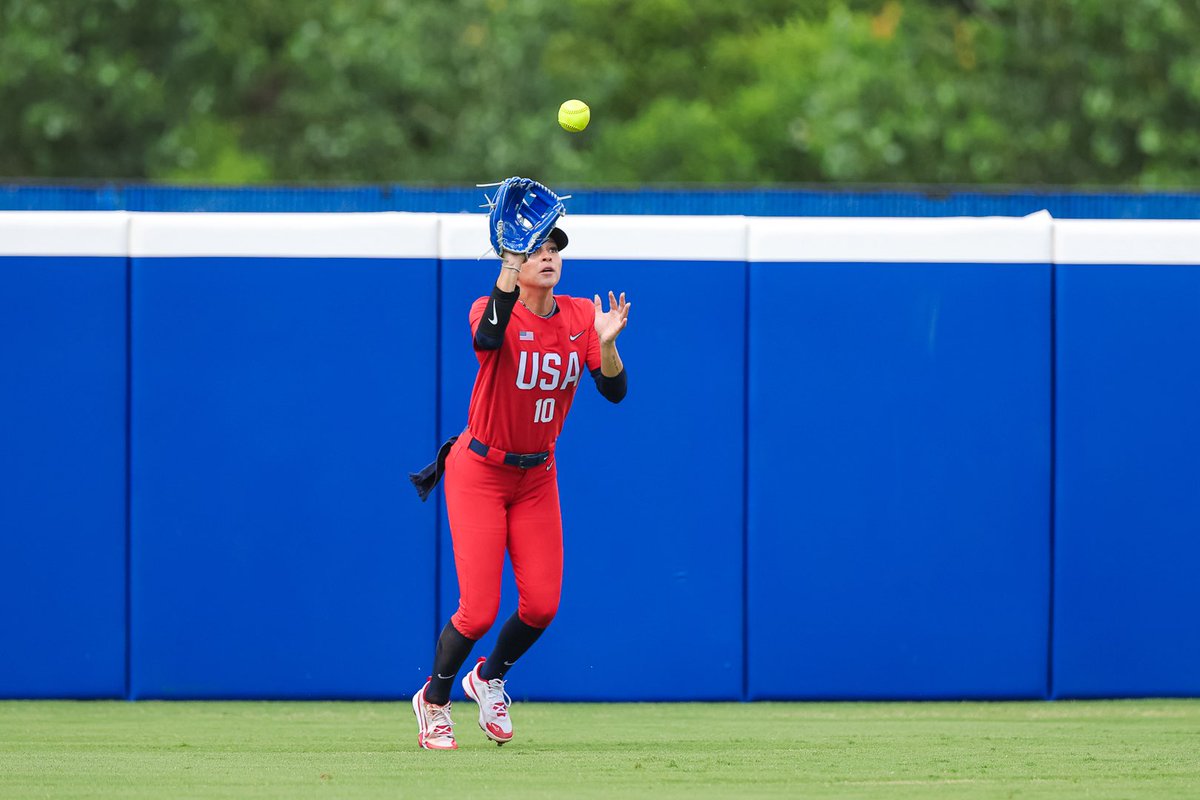 TexasGlory's tweet photo. Jayda Coleman ('20, The Colony) &amp; US WNT team win the 2026 International Cup Gold Medal.
https://t.co/FJVIZL9lTp

#fastpitch #goldmedal
@eastonfastpitch @ripitsports @pitchcom_sports @bsnsports @sqairz @gmsportsmedia1 @dmngregriddle https://t.co/KUVXJfEEFn