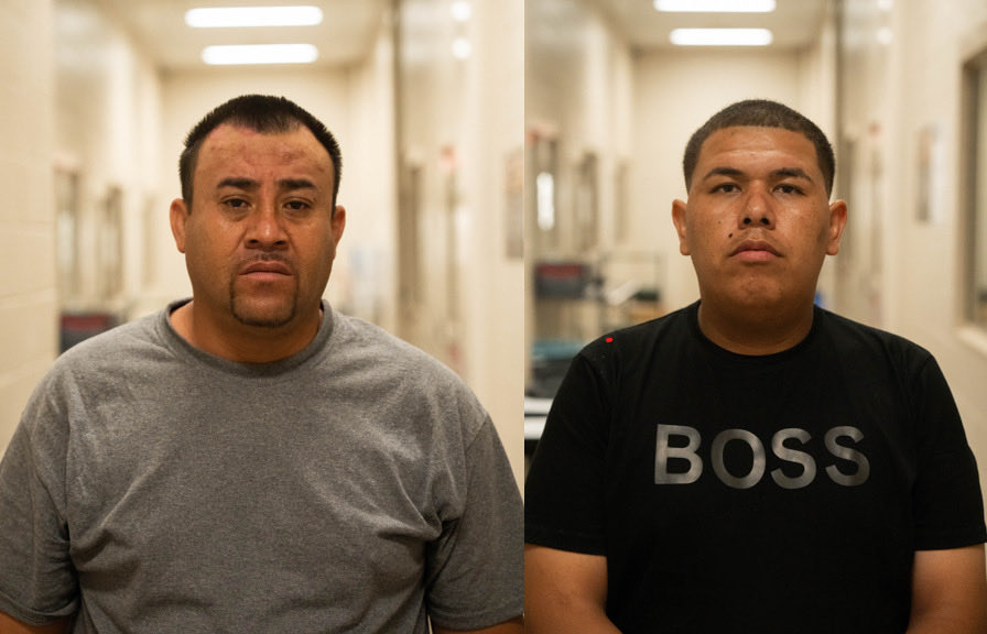 USBPChiefELC's tweet photo. 🚨Human smugglers packed 25 illegal aliens into two vehicles like cargo. The two drivers were also illegal aliens. One of them…a convicted alien smuggler who served 13 months in federal prison, was deported... and still came back for another round.🤦‍♂️  Apparently, prison wasn't enough. Fortunately, neither was his luck.  Another dangerous smuggling attempt stopped by the #PremierSector agents before greed could turn into tragedy. Human smugglers gamble with other people's lives in our backyard and that's NEVER a good idea.💪  #DHS #USBP #CBP #ElCentroSector