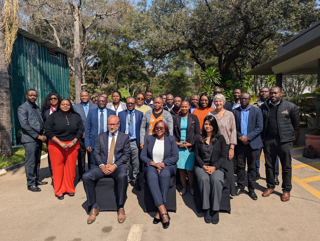UNStats's tweet photo. 📍On 14-15 July in Lusaka, @UNStats, @UNinZambia, @zamstats and national stakeholders came together through the #Data4Now initiative to identify priority data needs and agree on a roadmap for strengthening Zambia's national data ecosystem.
Turning collaboration into action.🇿🇲📊 https://t.co/fBoorTXWGh