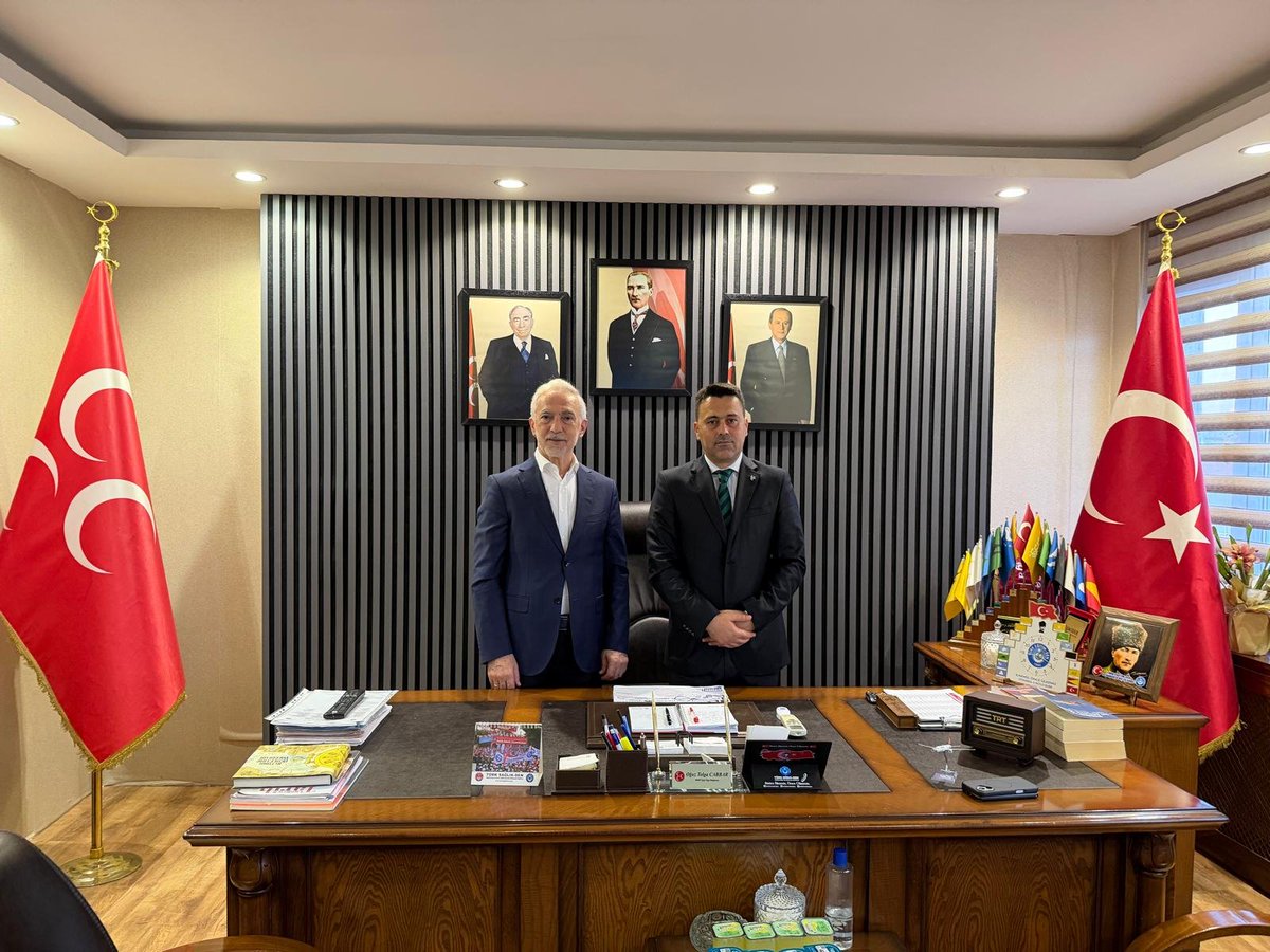 mhp_sisli's tweet photo. Cumhurbaşkanlığı Yerel Politikalar Kurulu Üyesi aynı zamanda Ziraat Bankası  Yönetim Kurulu Üyesi Sayın Fazlı Kılıç MHP Şişli İlçe Başkanımız Oğuz Tolga Cabbar 'ı ilçemizde ziyaret ederek hayırlı olsun dileklerini ilettiler.
@_MHPistanbul_ 
@BBvolkanyilmaz 
@ahmetyasak 
@ouz_cabbar