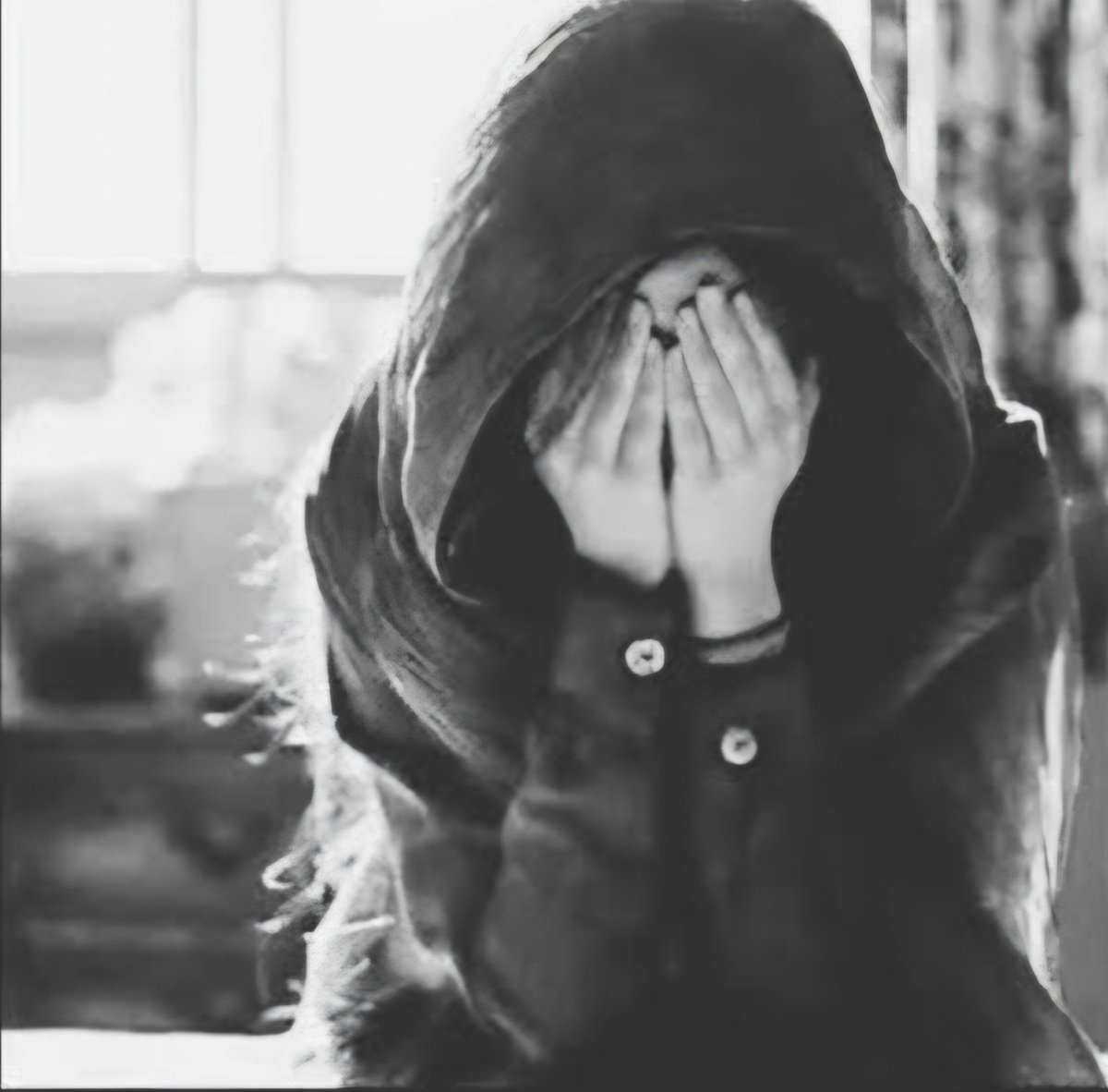 MusrratRukhsana's tweet photo. اک شخص کے سلوک کی سب کو سزا ملی 
ساری محبتوں سے مکرنا پڑا مجھے https://t.co/HznOGwgw2a