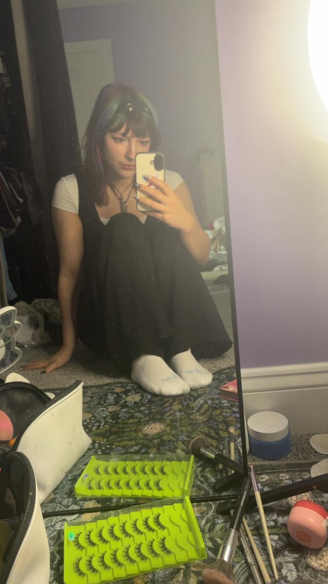 fall4fairy's tweet photo. triggered? https://t.co/XCguwisvyt