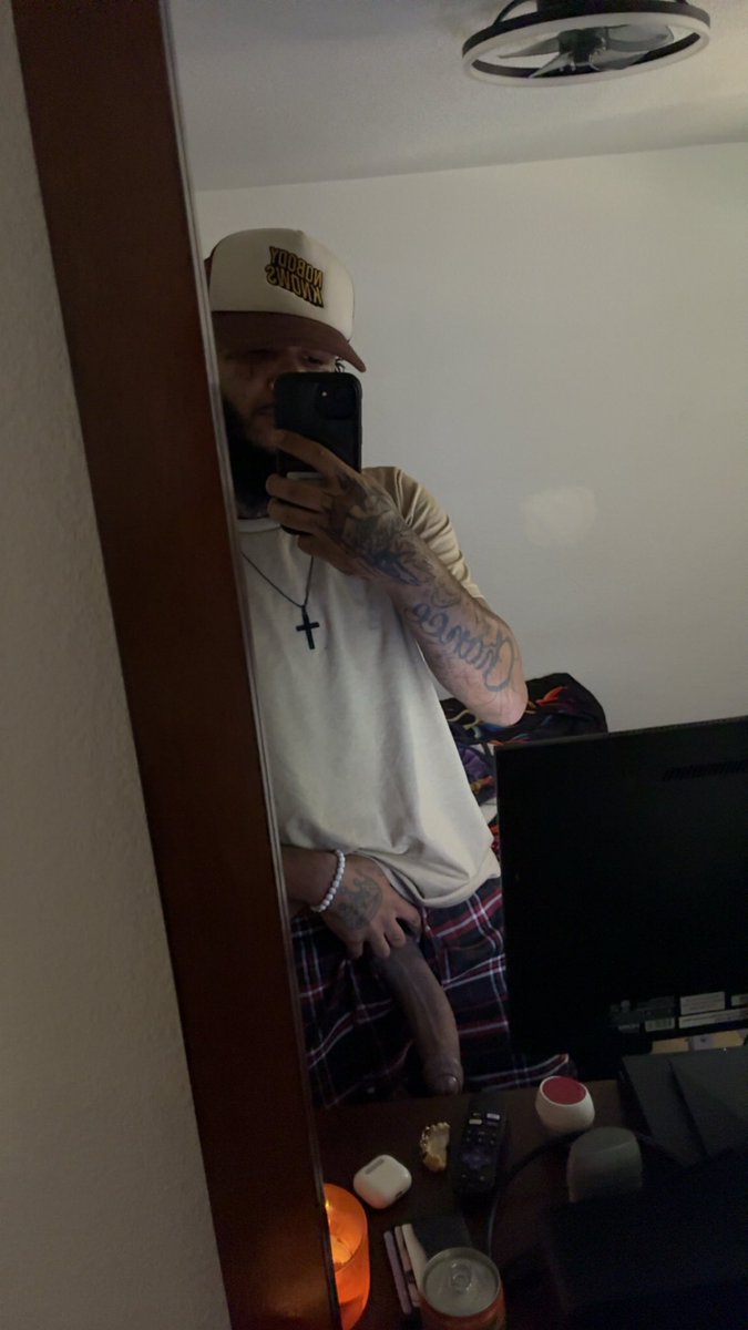DaDaddy___'s tweet photo. Swangin 👀 https://t.co/e5Xqz8hpp6