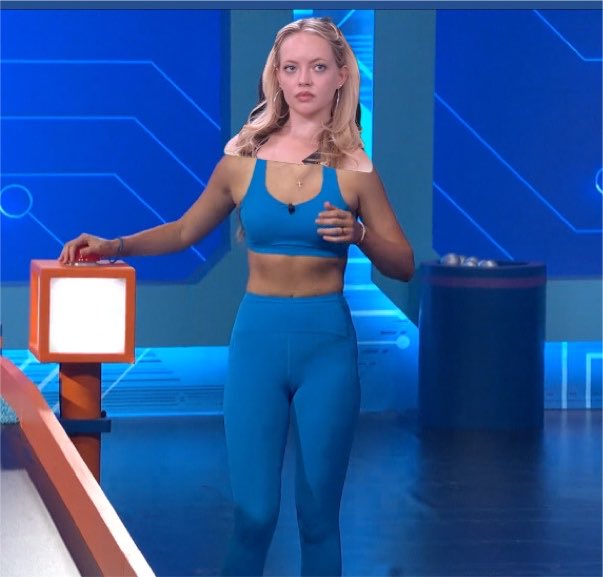 regs_mwah's tweet photo. melody this thursday after realizing the target has shifted to her &amp; she goes home in all scenarios #bb28 https://t.co/VmX82BkTlq