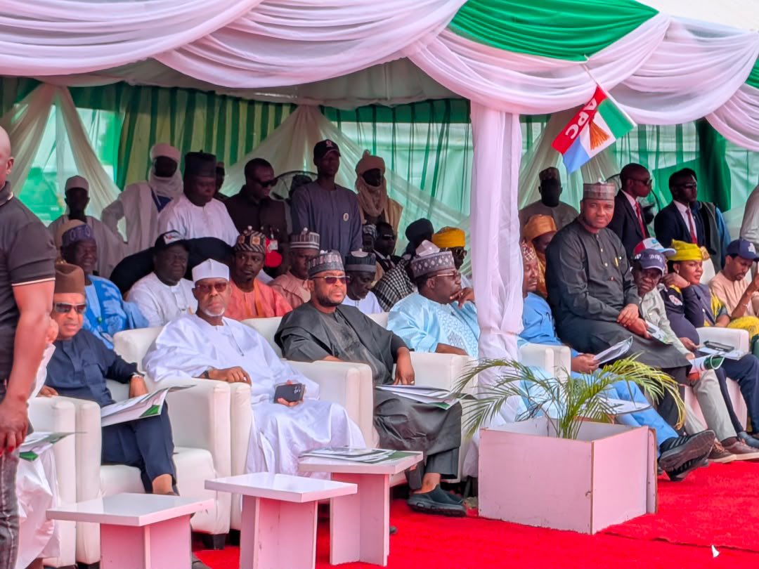 Khalifaeagle's tweet photo. For decades, the Kaduna–Birnin Gwari Road symbolised neglect. Today, it represents hope. Under the leadership of Governor @ubasanius and with the support of President Bola Ahmed Tinubu, this vital corridor is set for a new beginning. #WorkingForKaduna https://t.co/G9IamRUJ22