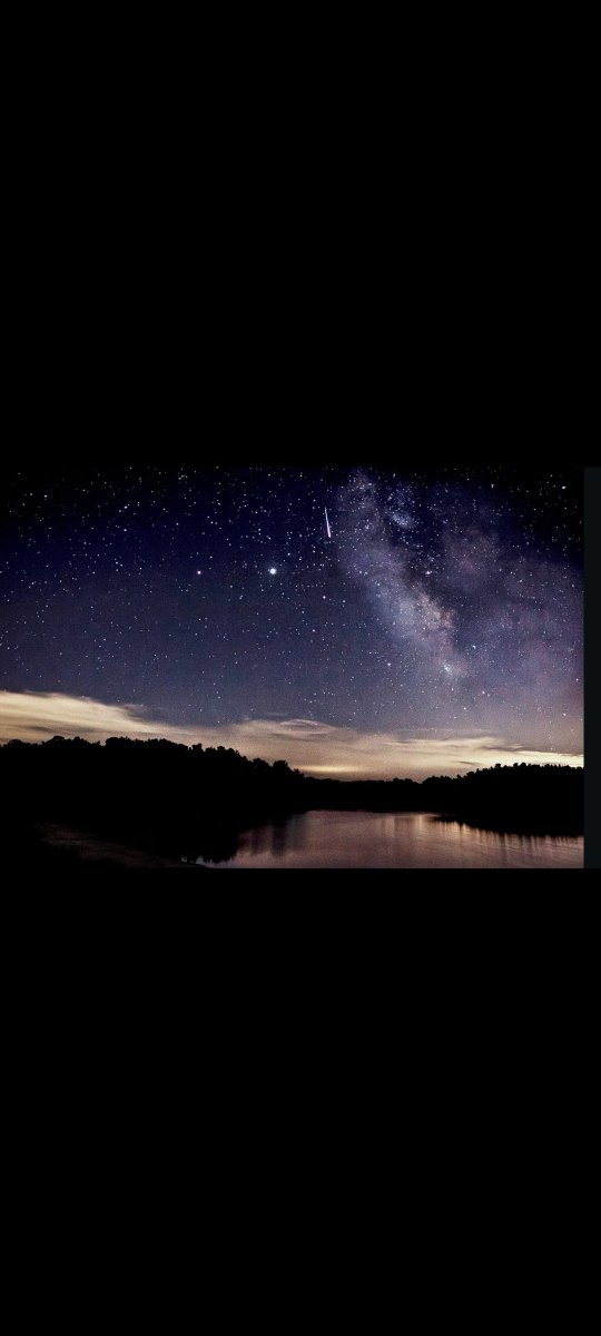 RodneyCee's tweet photo. @EricTheSpaceCat Very Nice, Eric. Here's Our Shot over the Lake at Findley State Park. #OhioRocks https://t.co/JNOvGdHGPO