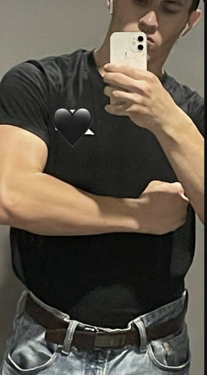 CashmasterThala's tweet photo. Black heart! Hard and merciless towards inferiors (men who love men). Come get Arabized in private messages! Subhuman race! 🖕🇩🇿💪

#cashmaster #findom #paypig #humanatm #moneyslave

@MASTER_UPDATES @PromoRTpig @RT4MastersBR2 $end #feet https://t.co/KOZb9Fhwdw