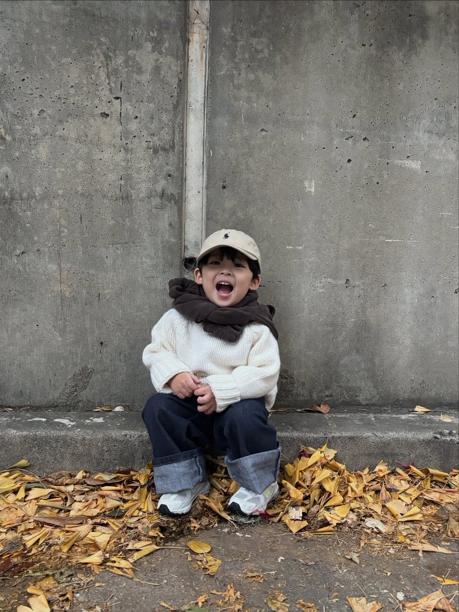 00_088i's tweet photo. 🍁🍂 https://t.co/QIj0GFrAKI